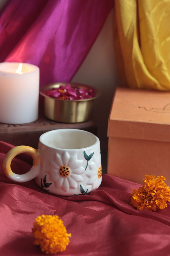 Daisy Mug Diwali Gift Box premium quality material