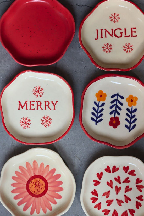 Set of 6 Red & White Handmade Dessert Plate (for the price of 5) made by ceramic