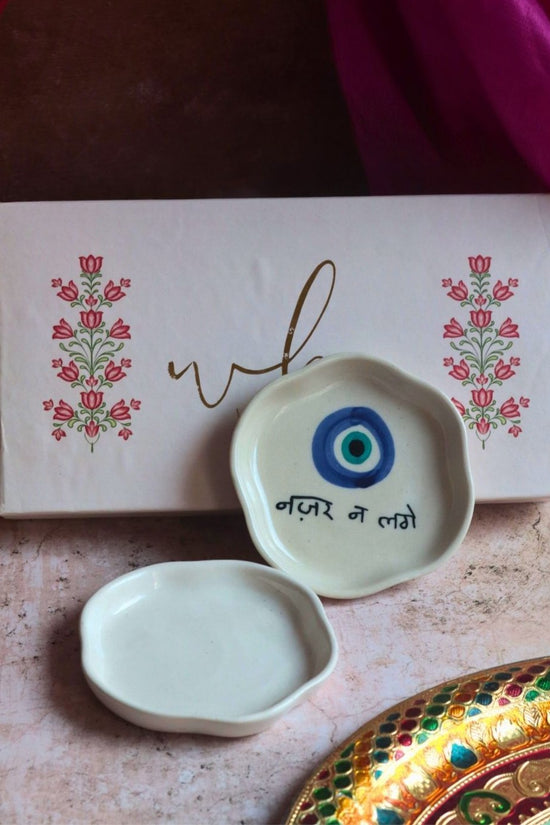 Nazar & White Handmade Dessert Plate in a Gift Box made by ceramic