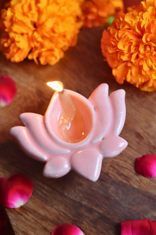 Handmade Set of 4 Lotus Diya - Pink