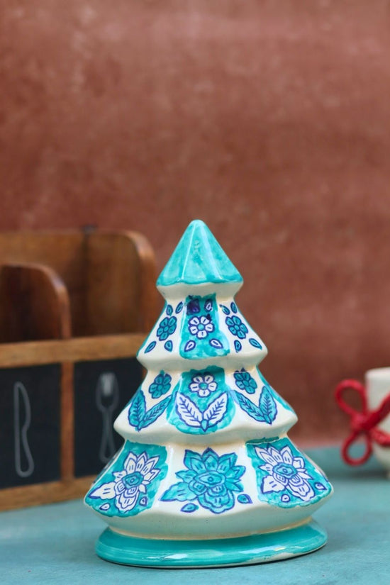 Snow White Christmas Tree made by ceramic