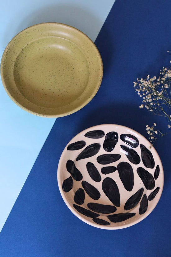 Army Green & Pebble Pasta Plate made by ceramic
