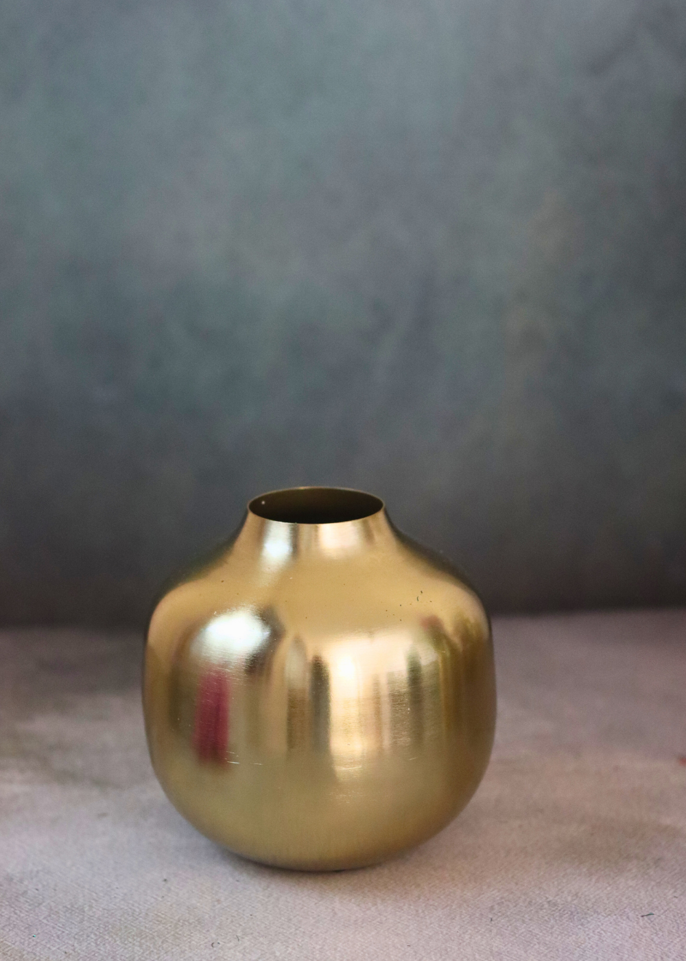 Handmade ceramic brass flower vase for home decoration 