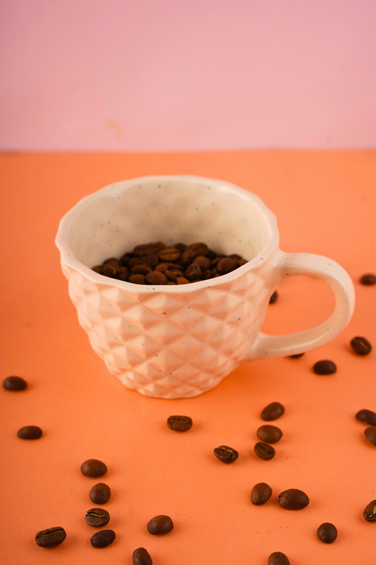 white diamond mug made by ceramic 