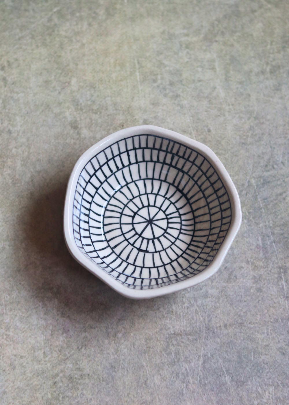Mini zebra bowl 