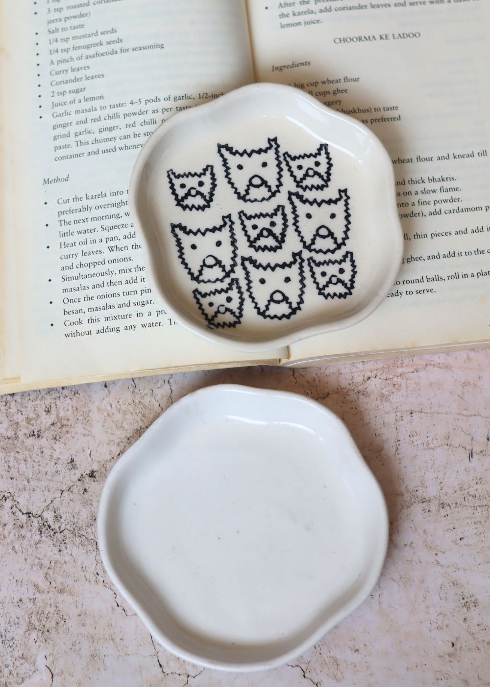 Cats & White Handmade Dessert Plate made by ceramic