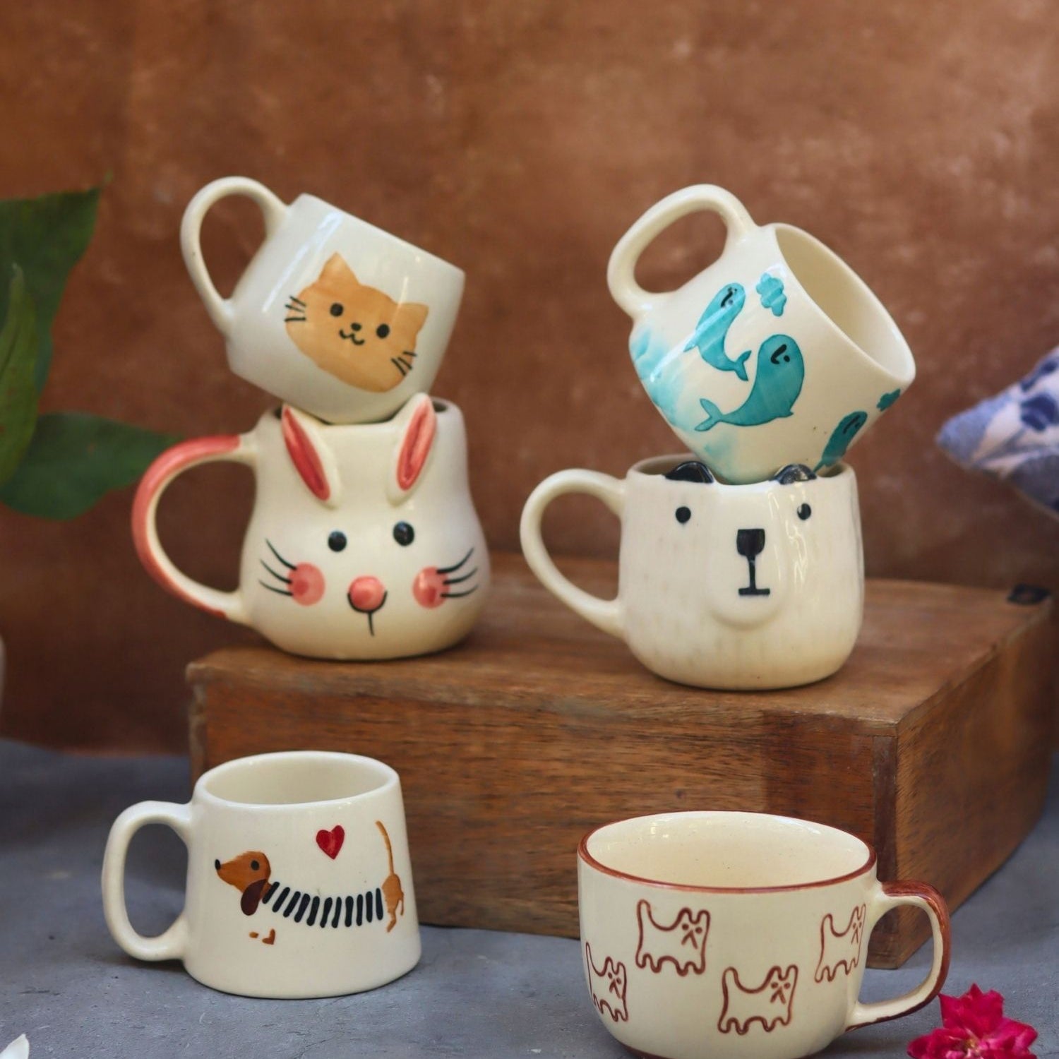 handmade Set of 6 Warm Paws Mugs combo (for the price of 5)