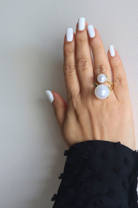 Anti tarnish Pearly Elegance Ring- White 