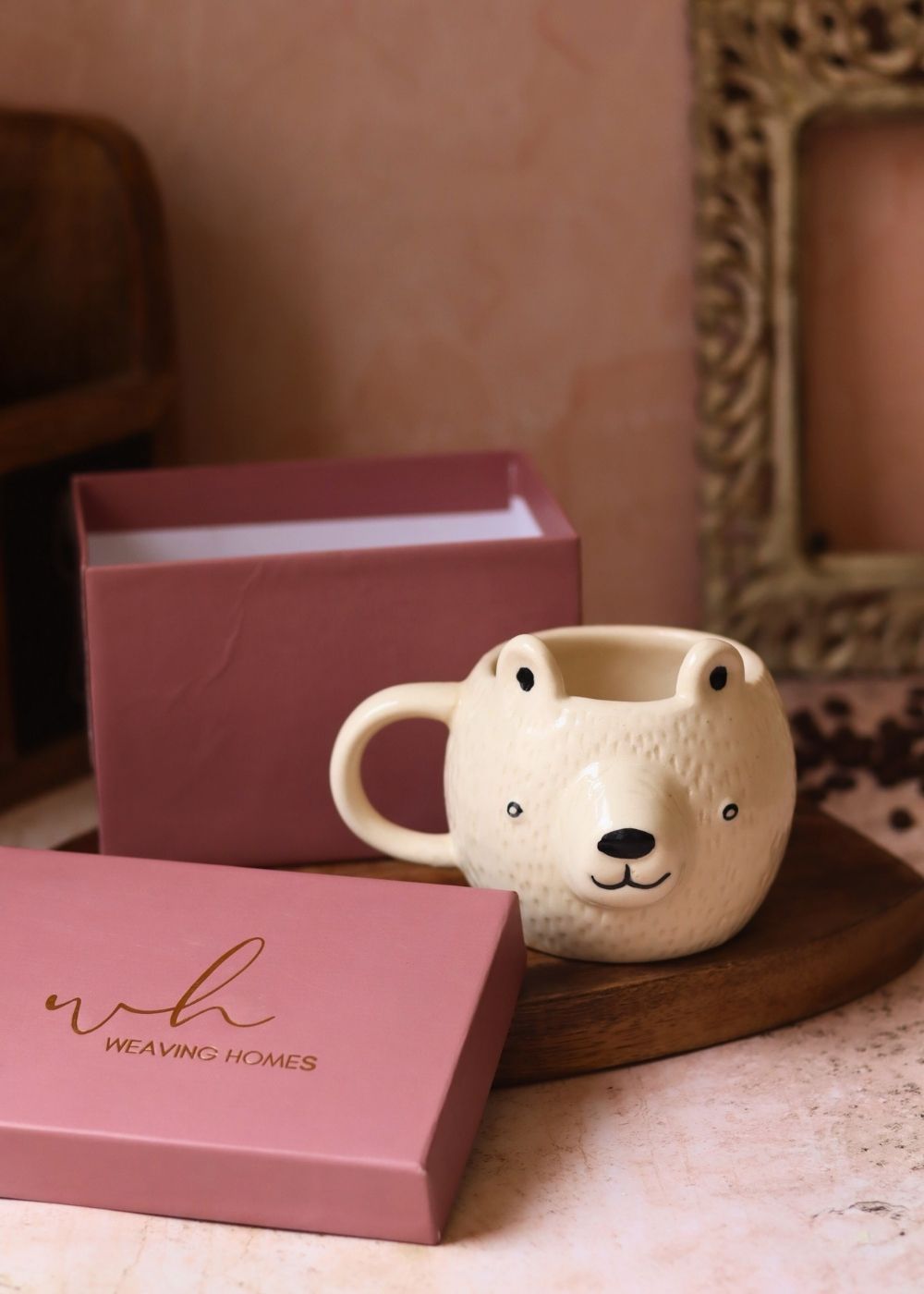 Polar Bear Mug in a Gift Box made by ceramic