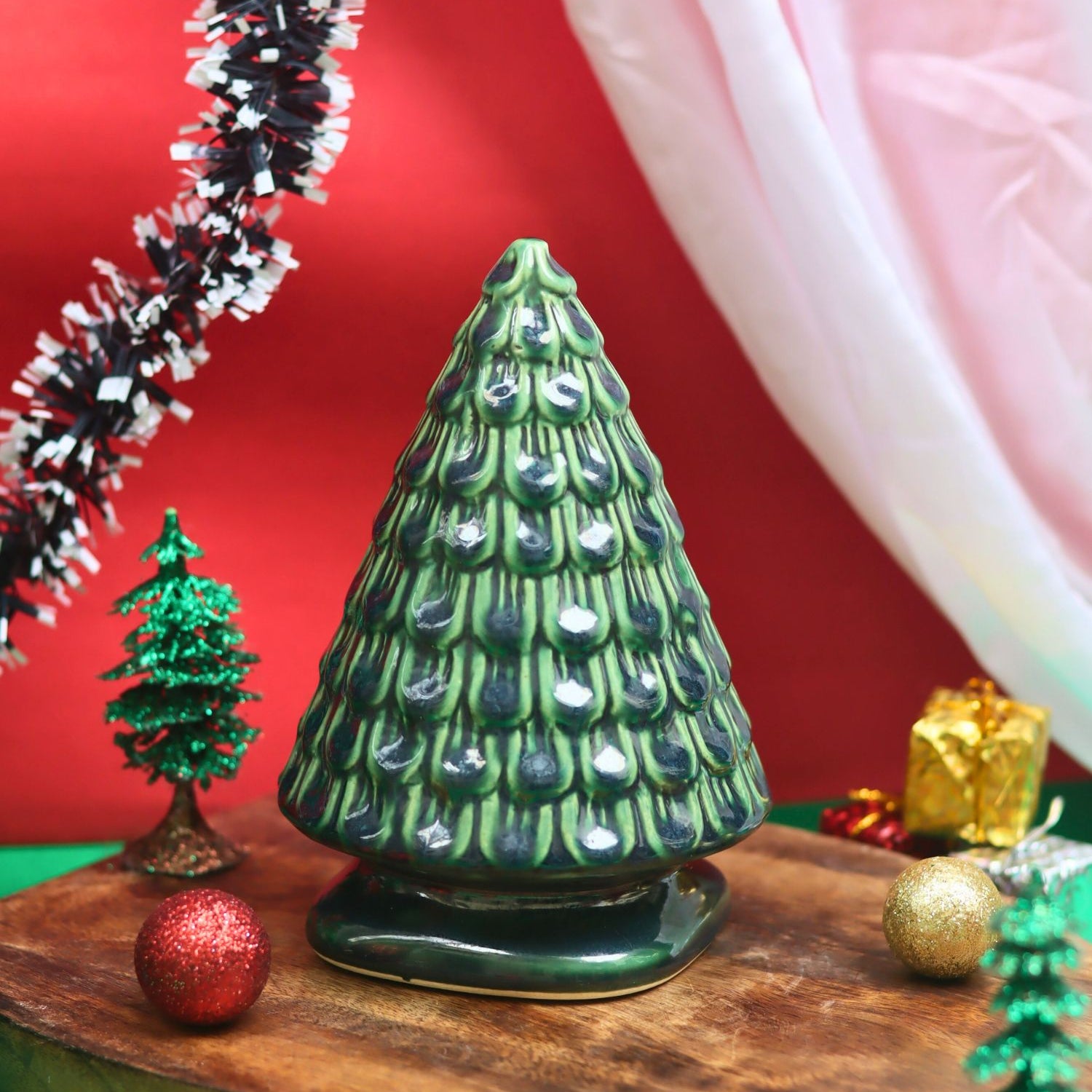 Xmas Tree - Green with premium quality material