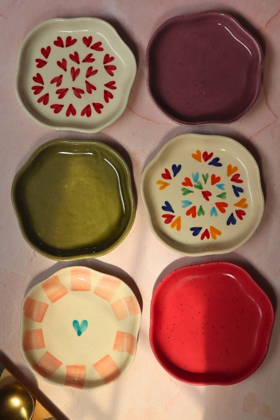 Set of 6 Best Selling Dessert Plates (For the Price of 5) with premium quality material