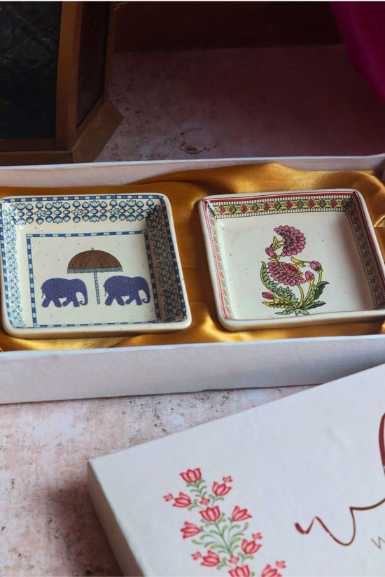 Gaj & Motif Platter in a Gift Box with premium quality material