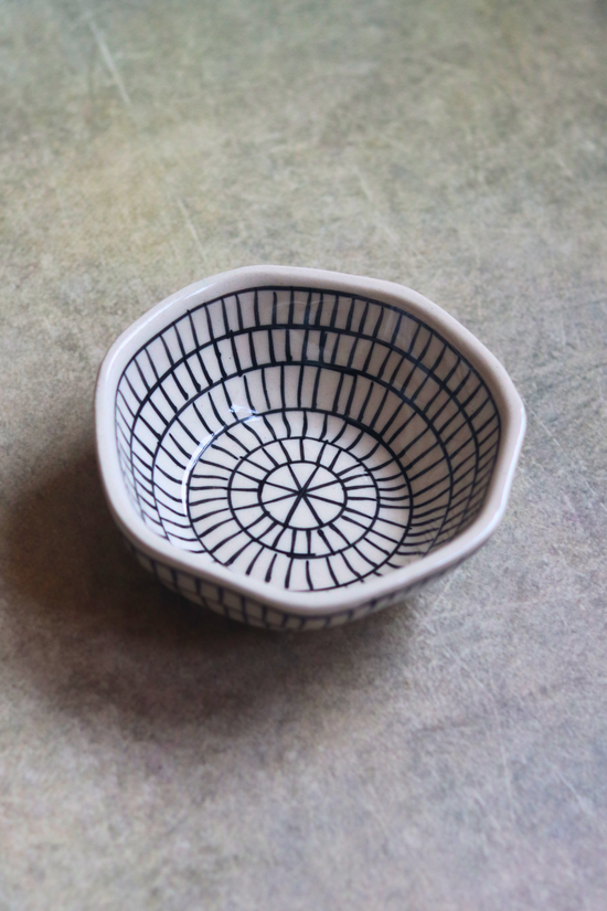 Handmade ceramic zebra bowl