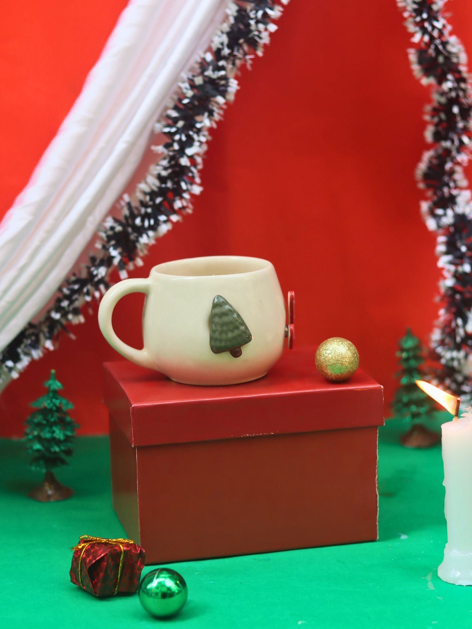 Santa's Magnet  Mug in a Gift Box made by ceramic