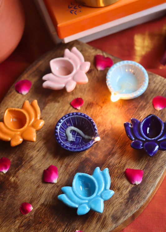 Handmade Set of 6 - Diwali Diya combo (for the price of 5)