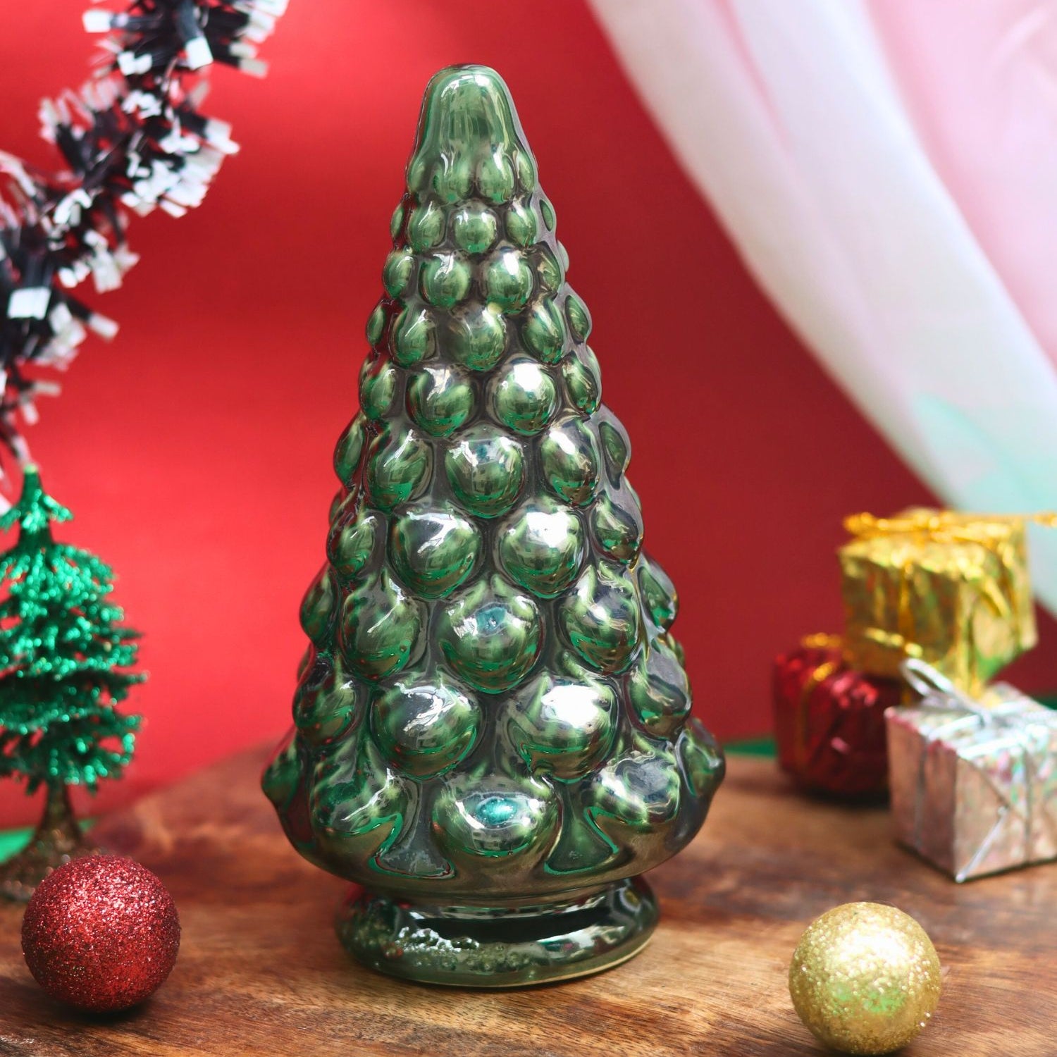Pine Christmas Tree - Green made by ceramic
