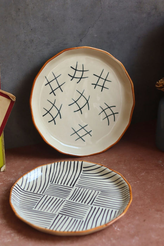 All lines & Tic Tac Toe Snack Plates