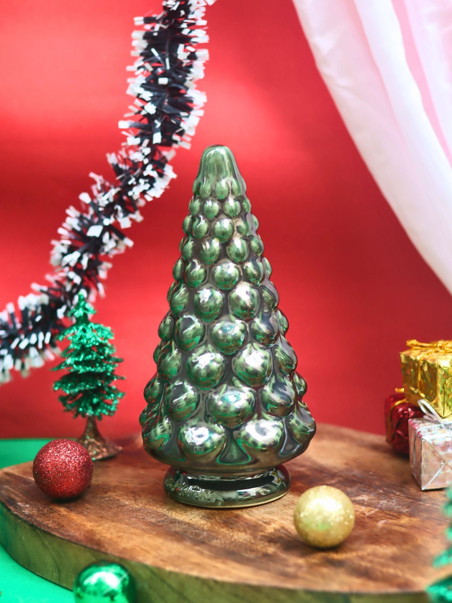 Pine Christmas Tree - Green handmade in India