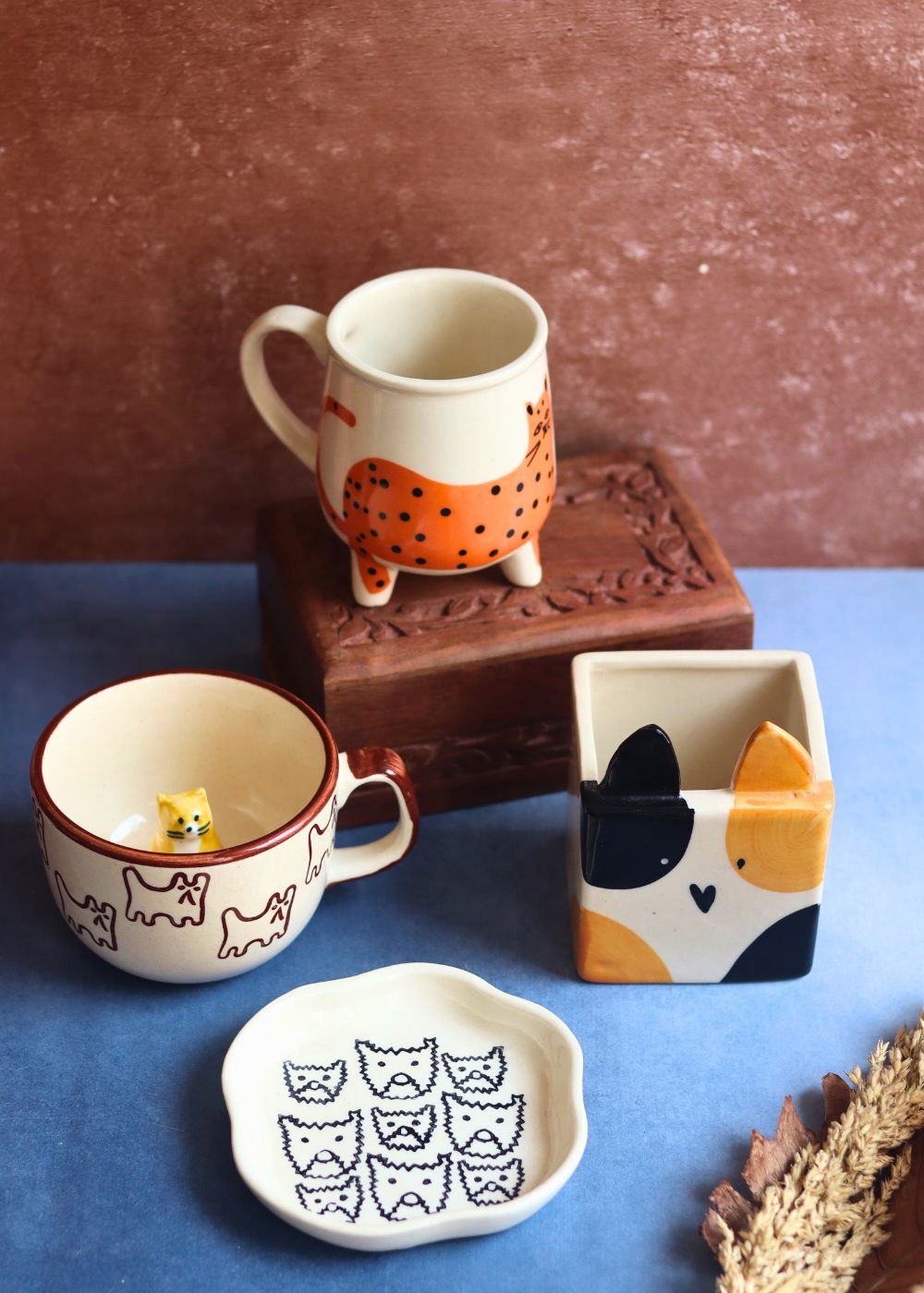 Set of 4 kitty Combo made by ceramic