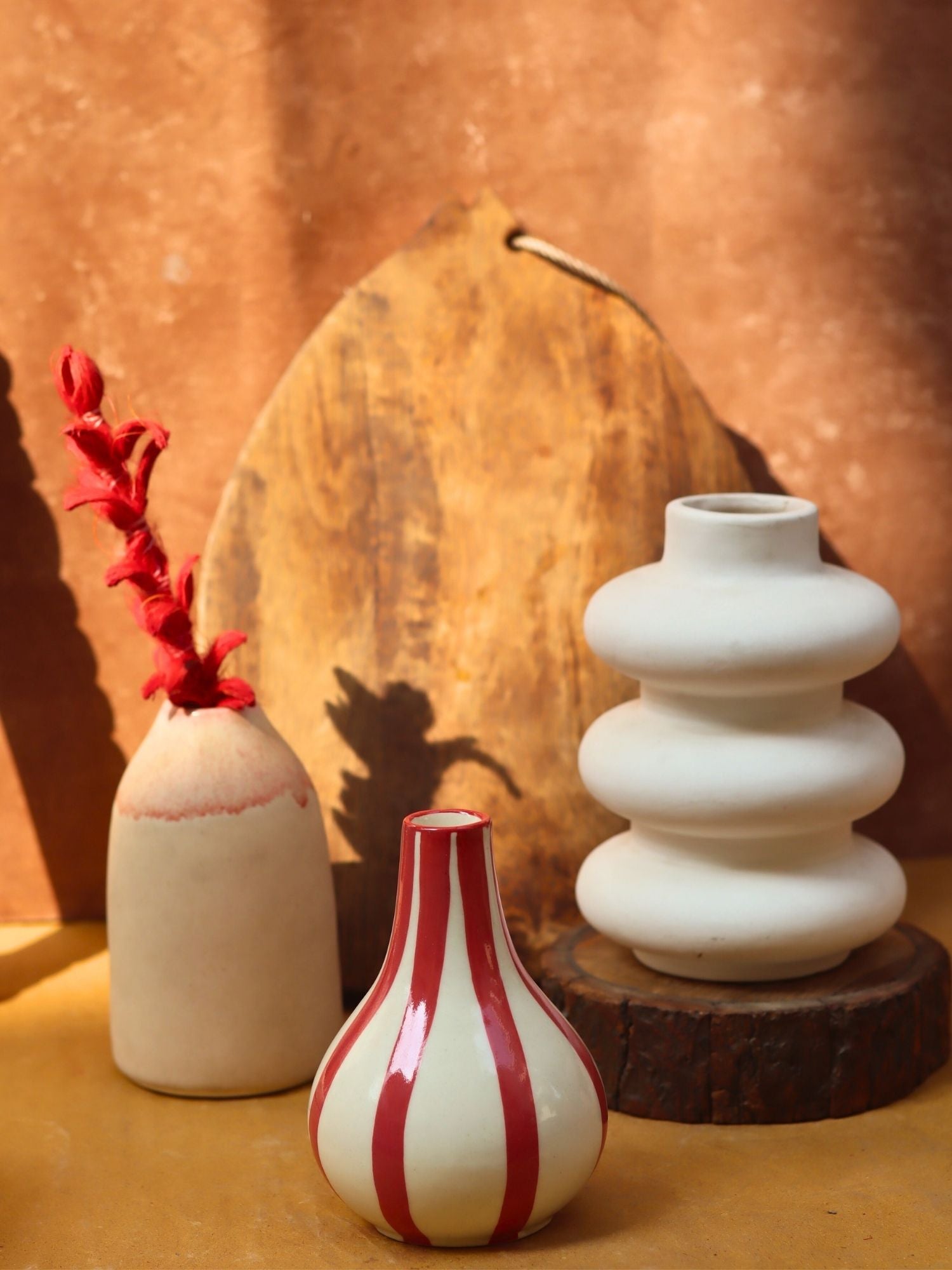 Set of 3 - Beige heart vases combo