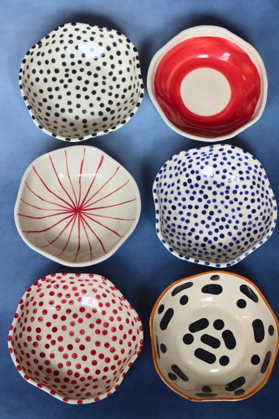 Set of 6 Handpainted Bowls (for the price of 5) made by ceramic