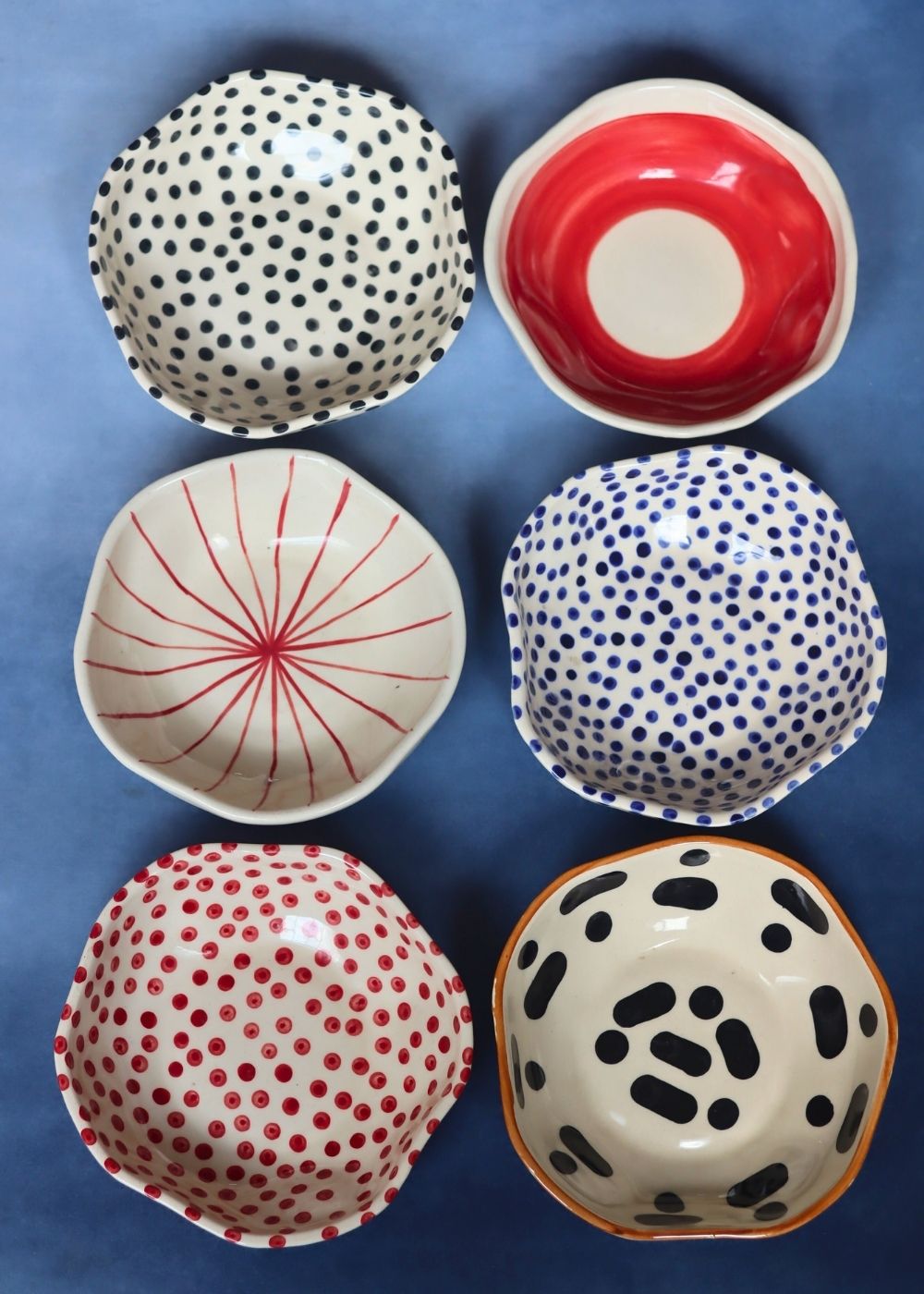 Set of 6 Handpainted Bowls (for the price of 5) made by ceramic