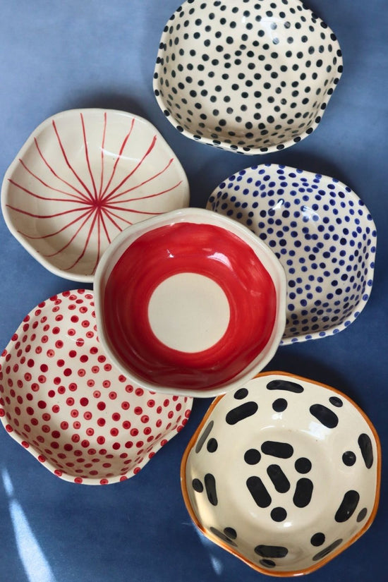 Set of 6 Handpainted Bowls (for the price of 5) with premium quality material