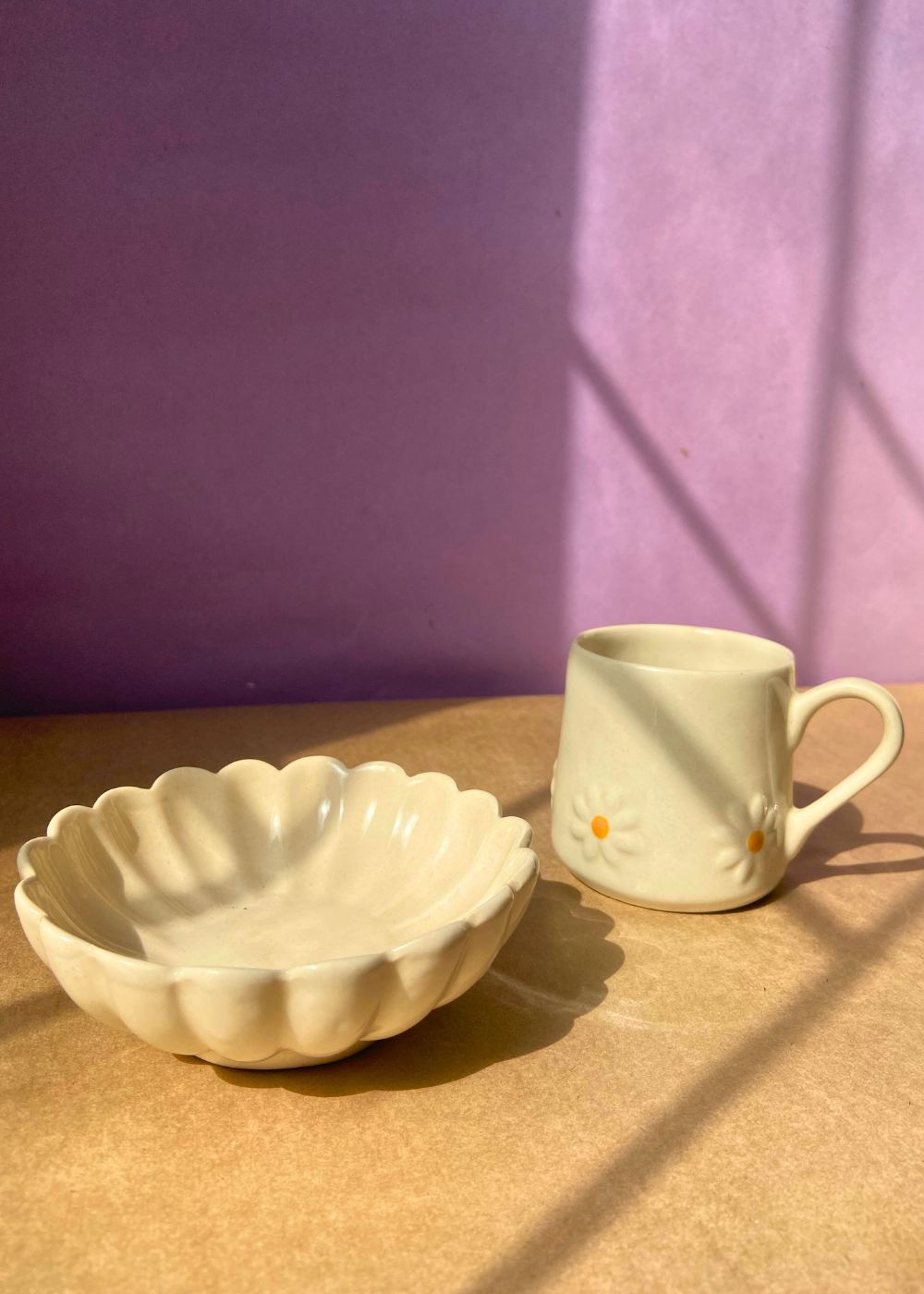 white lily mug & bowl set made by ceramic 