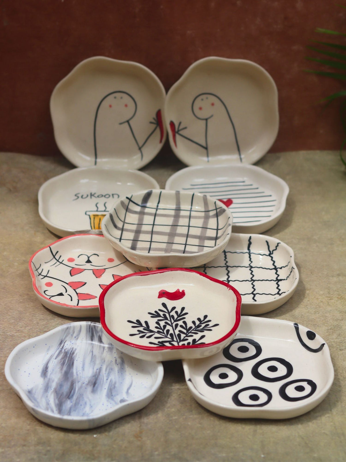 Set of 10 Black & White Bliss dessert plates combo (for the price of 7)