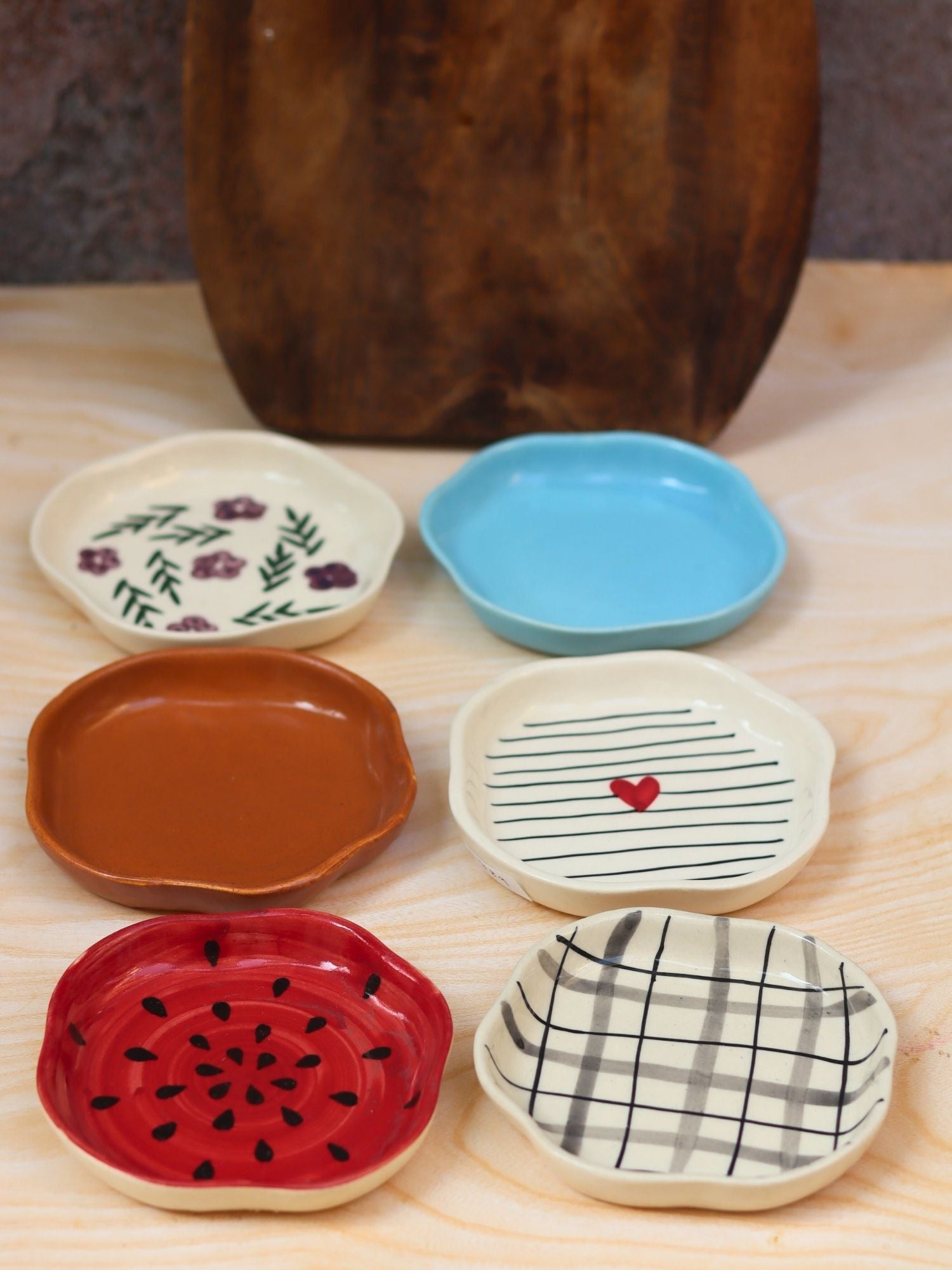 Set of 6 Mealtime Handmade dessert plate (for the price of 5)