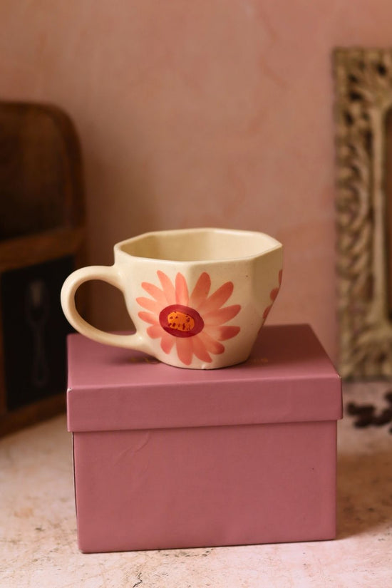 Flower Mug in a Gift Box made by ceramic