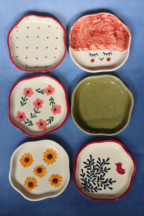 Set of 6 Charming Sweet handmade Dessert Plate (for the price of 5) made by ceramic