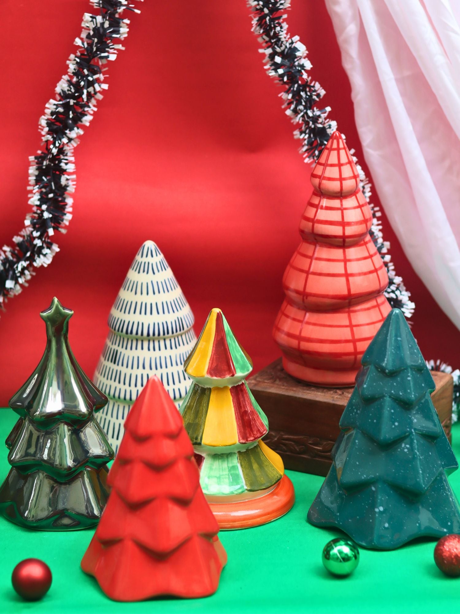 Set of 6 Christmas festive tree combo (for the price of 5) handmade in India