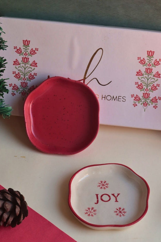 Joy & Red Handmade Dessert plate in a Gift Box handmade in india