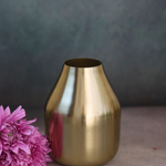 Handmade stunning brass flower pot 