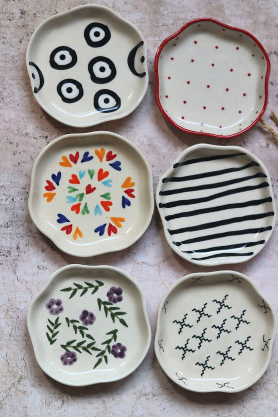 Handmade Set of 6 Artful Dessert plate (for the price of 5)