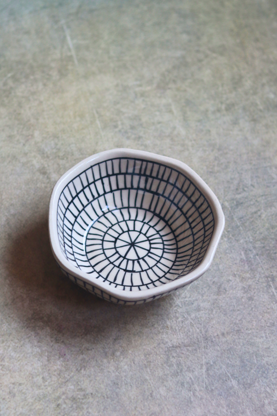 Handmade zebra bowl mini 
