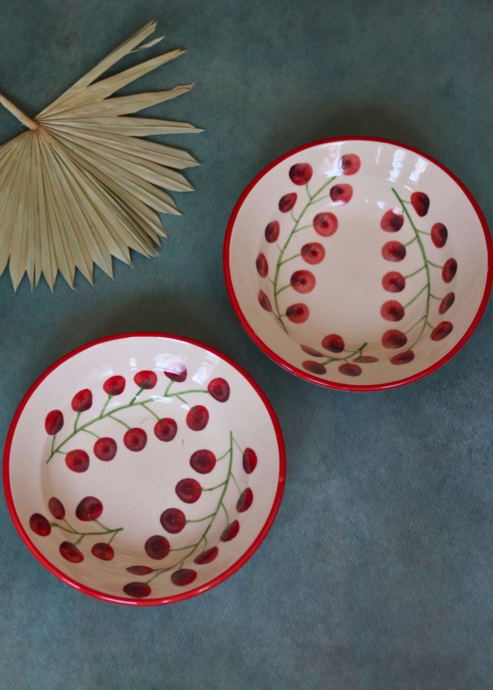 cherry tomato pasta plate made by ceramic 