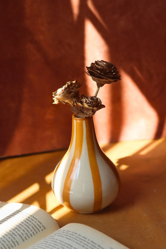 Striped Vase - Yellow with premium quality material