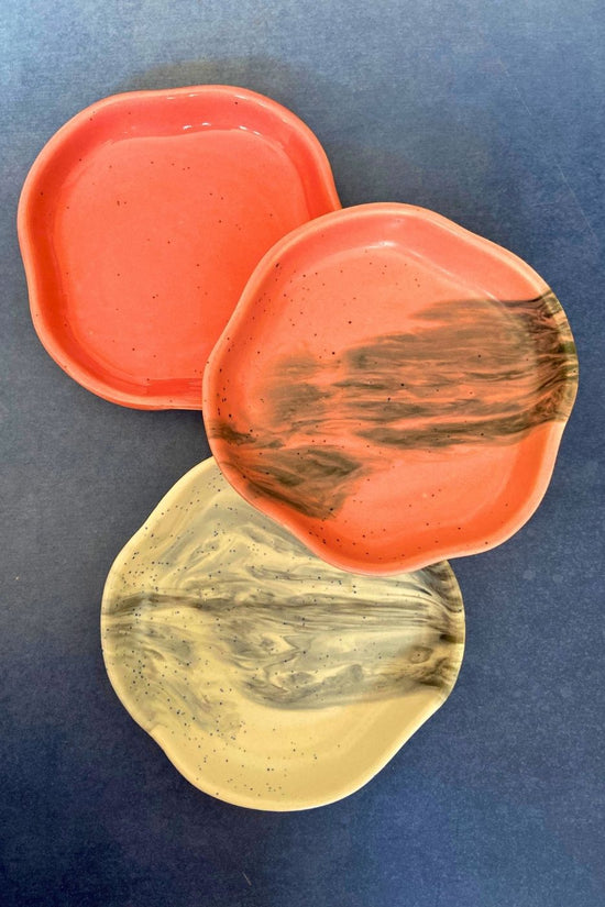 set of three dessert plates combo