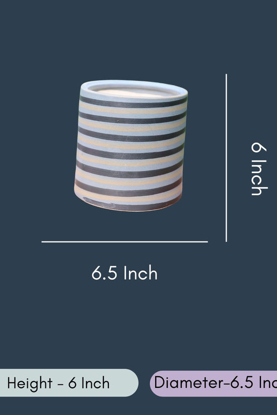 Grey Spiral Planter