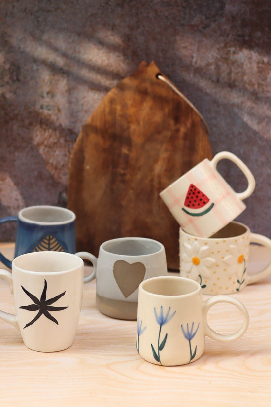 Set of 6 Ceramic Mugs (for the price of 5)