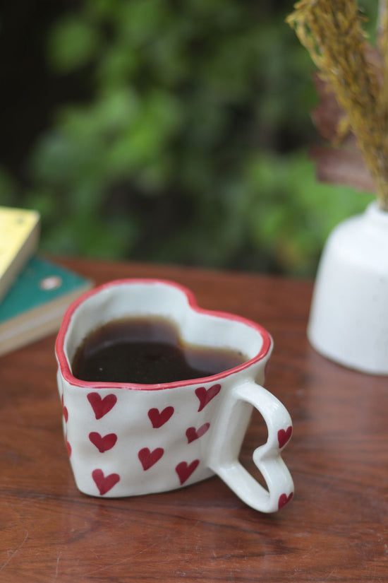 Amore Mug made by ceramic