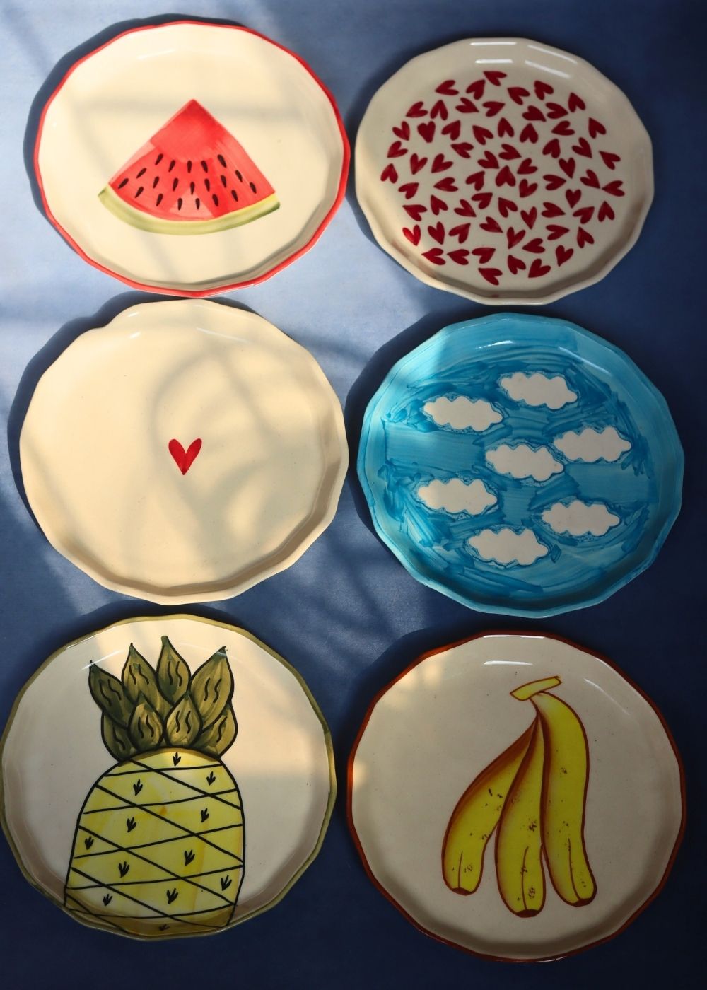 Set of 6 Plates (For the price of 5) made by ceramic