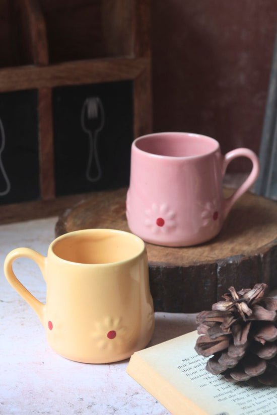 Set of 2 - Yellow & Pink Lily Mug made by ceramic