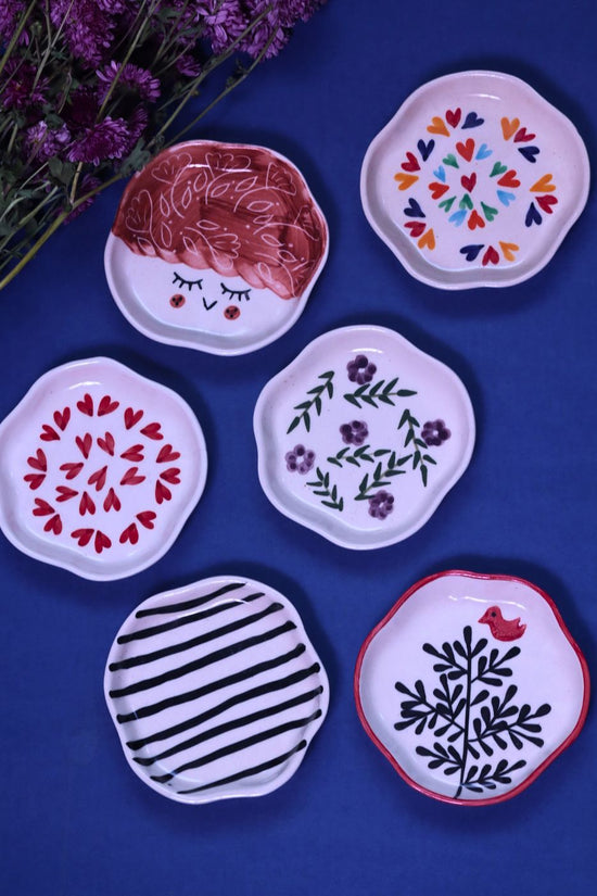 Set of 6 Hotselling Handmade Dessert plates (for the price of 5) made by ceramic