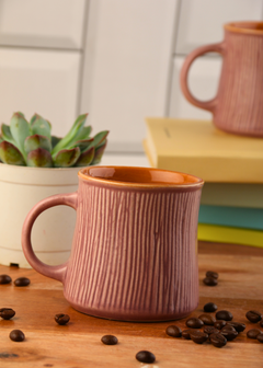 Lavender itching coffee mug on wooden 