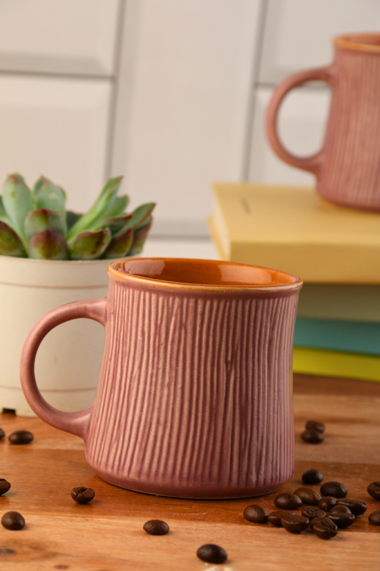 Lavender itching coffee mug on wooden 