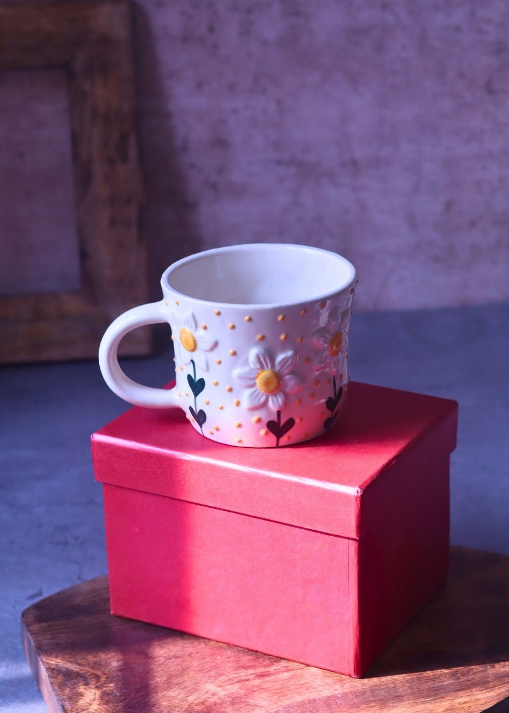 Handmade White Daisy Mug in a Gift Box