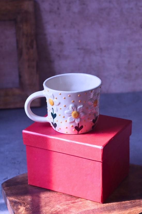 Handmade White Daisy Mug in a Gift Box